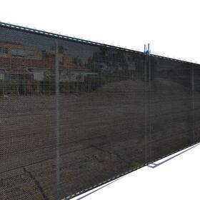 501136 Coolaroo 6 Ft. X 100 Black Privacy Fence Screen Hdpe Fabric With Knitted Eyelets For