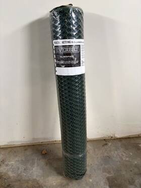308206 Everbilt 7/8 In Mesh 3 Ft X 25 Green Stable Plastic Poultry Fence 308206 Everbilt 7/8 In Mesh 3 Ft X 25 Green Stable Plastic Poultry Fence