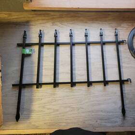 820330 Hebei Minmetals Co. Ltd Empire Black Powder Coated Steel Garden Border 22.5 Inches W X 18 H