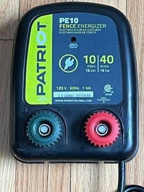 Pe10 Patriot Pe 10 110v Ac Powered Fence Charger Energizer Mile / 40 Acre Tested Pe10 Patriot Pe 10 110v Ac Powered Fence Charger Energizer Mile / 40 Acre Tested