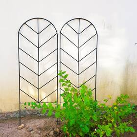 Scendor 975210901116 2 Pack Black Metal Trellis For Climbing Plants - 45 Inch H X 15.9 W Garden Trell