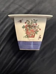 1997 Wedgwood Sarah Garden Planter Pot Queen Ware England 7.5 Floral. Fixed Price $40.00.